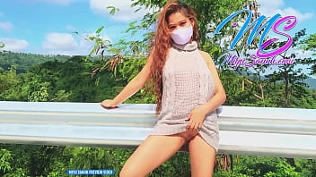 Превью # 3 Филиппинская модель Мию Сано светит своей грудной киской и сзади в полностью открытой спине вязаном платье без трусиков и лифчика во время прогулки по дороге - XXX Pinay Scandal эксгибиционист и нудист