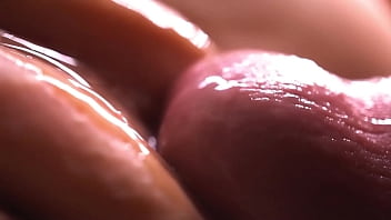 Video macro di attriti in grande dettaglio. Figa in sperma