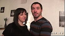 Французская пара с большой грудью брюнеткой в любительском видео оттрахана друг с другом