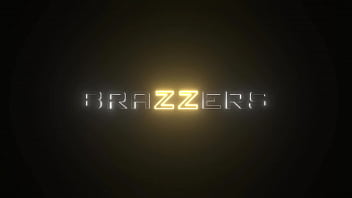 Это не он, это ты - Лола Фэй, Эбигейл Моррис / Brazzers / полное видео www.brazzers.promo/76