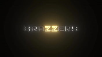 Pies sucios, sucios - Gizelle Blanco / Brazzers / video completo www.brazzers.promo/88