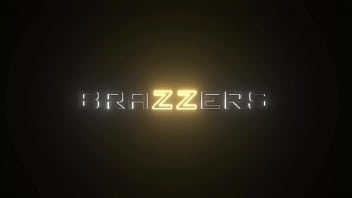 Love A Tae In Uniform - Alexis Tae / Brazzers / полный стрим с www.brazzers.promo/uniform