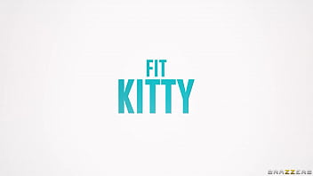 Come In Cum Out - Fit Kitty / Brazzers / transmissão completa em www.zzfull.com/hertits
