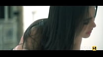 Trailer-Geiler Sex mit dem schweren Motorrad Sheila-Xue Li-MT-010-Bestes Original Asia Porno Video