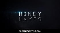 GropeMeAnytime -FreeUse Interracial junge Frau Sexsüchtige Gefälschte Hypnose zum Ficken Hypnotiseur - Honey Hayes, Dani Blu, Ashley Aleigh