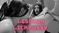 un gruppo di amiche lesbiche si riunisce e organizza una festa di leccate di figa bagnata