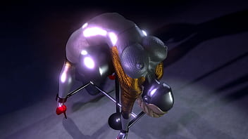 Eine der Atomic Heart-Zwillinge wurde von einem Roboter namens Kukan erwischt, der sie in einer unbequemen Position ankettete und sie mit einem Vibrator fickte. 3D-VR-Animations-Hentai-Videospiel Virt a Mate Anime-Cartoon