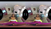 VRHUSH Jenna Foxx se inclina y se la follan en pantalones de yoga