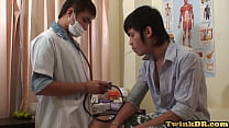 Cockriding Asian smashed in anal hole by perverted doctor