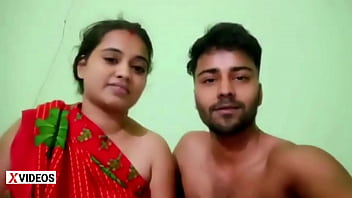Simpatico sesso indiano sexy bhabhi con il fratellastro
