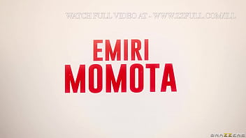Fuck Me Until You Fill Me.Emiri Momota / Brazzers / stream completo em www.zzfull.com/ill
