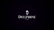 Delphine Films- Sexy loira Skye Blue tem sexo explosivo de maquiagem com seu marido