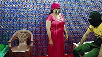 Indischer Schneiderjungen-Sex mit großen Titten Bhabhi