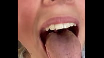 Putain de machine à pipe à longue langue