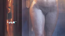 Erotischer Visual Novel: Die Hausfrau duscht und bemerkt nicht, wie ihr Sohn Mark sie beäugt / COMIC
